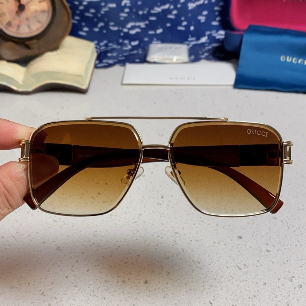 Gucci Brown Square Sunglasses - Picture 1 of 9
